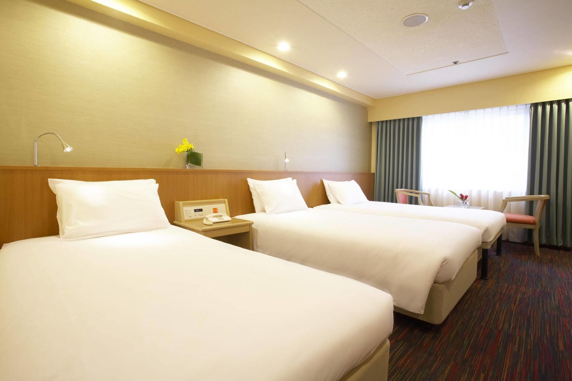 The Nest 5* 那覇市